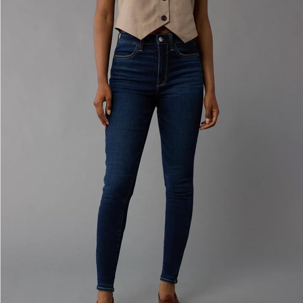 American Eagle Outfitters Dark Blue High Rise Jeans Size 6